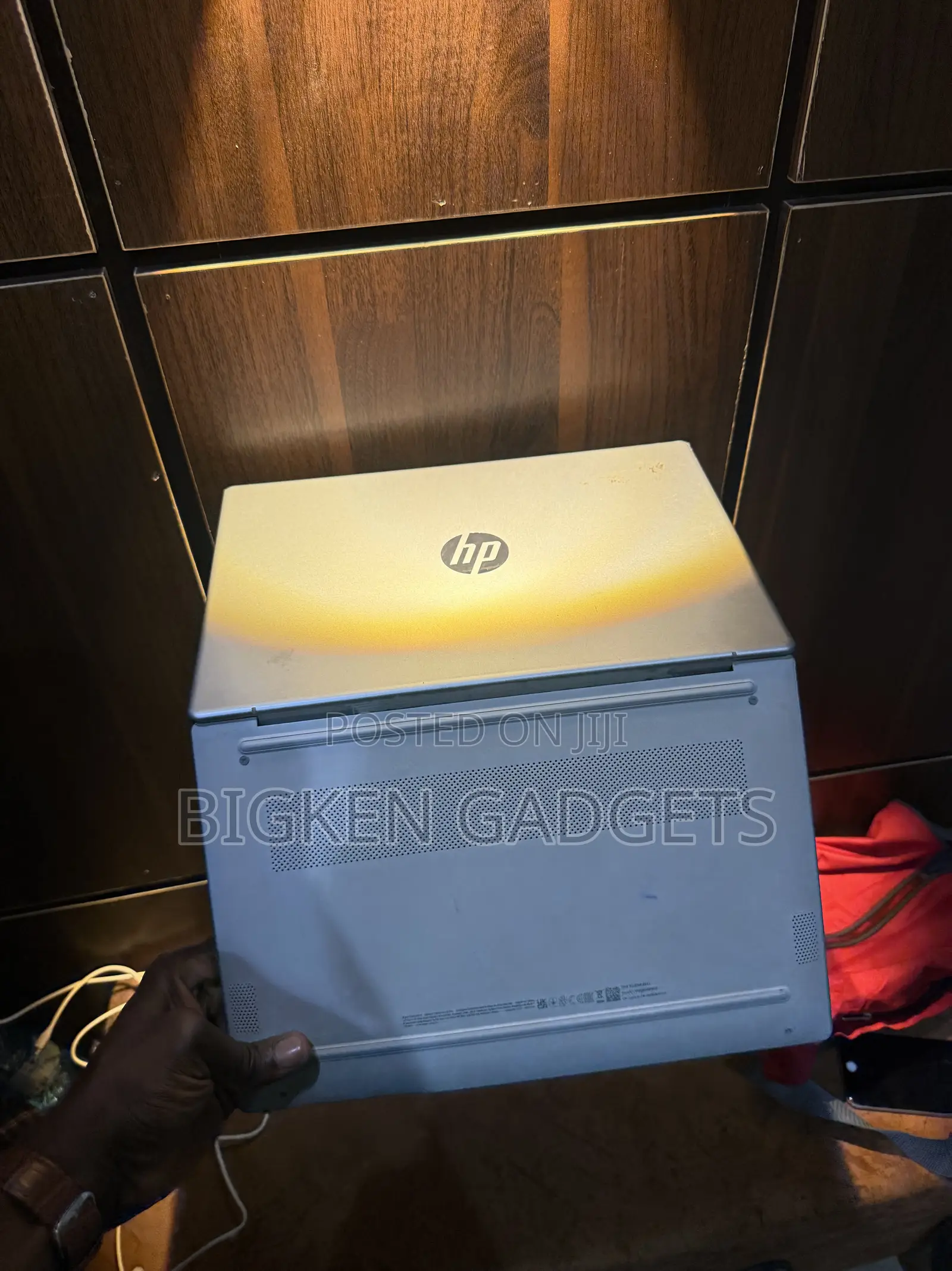 Laptop HP 14-ep0063 8GB Intel SSD 256GB