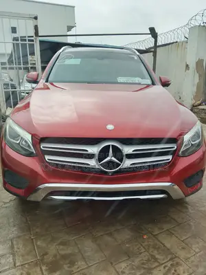 Mercedes-Benz GLC-Class 2017 Red