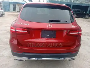 Mercedes-Benz GLC-Class 2018 Red