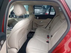 Mercedes-Benz GLC-Class 2018 Red