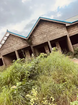3bdrm Bungalow in Inside An Estate At for sale