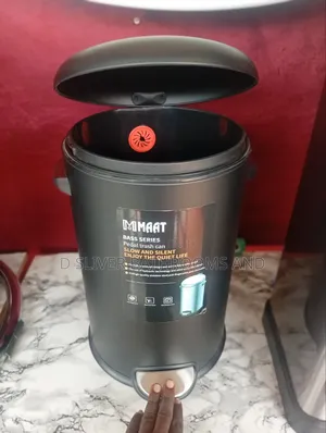 Modern Pedal Trash Bin