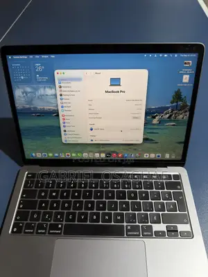 Laptop Apple MacBook Pro 2022 M2 24GB Apple M2 SSD 1T