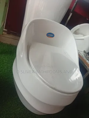 Modern Ceramic Water Closets