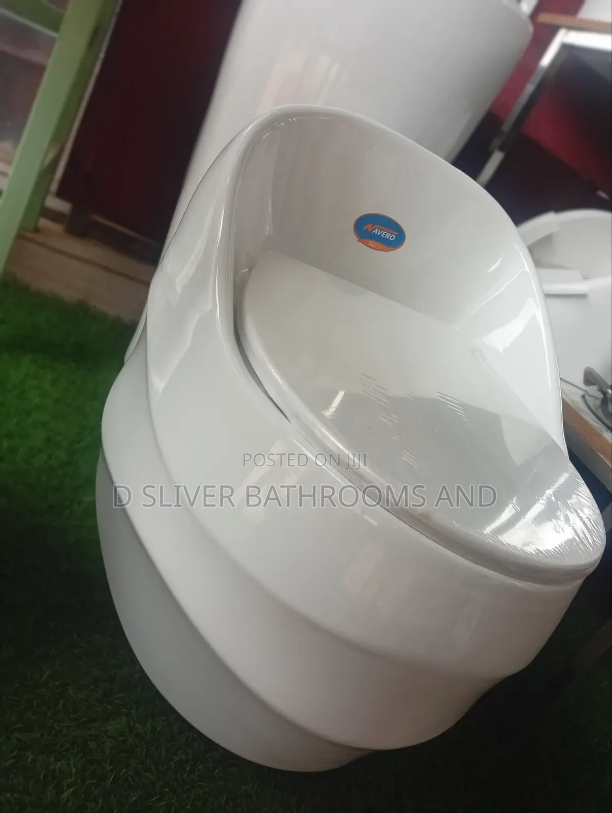 Modern Ceramic Water Closets