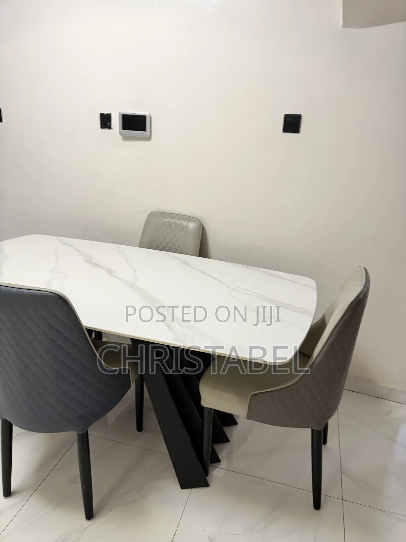 Marble 4 Seater Dining Table Set