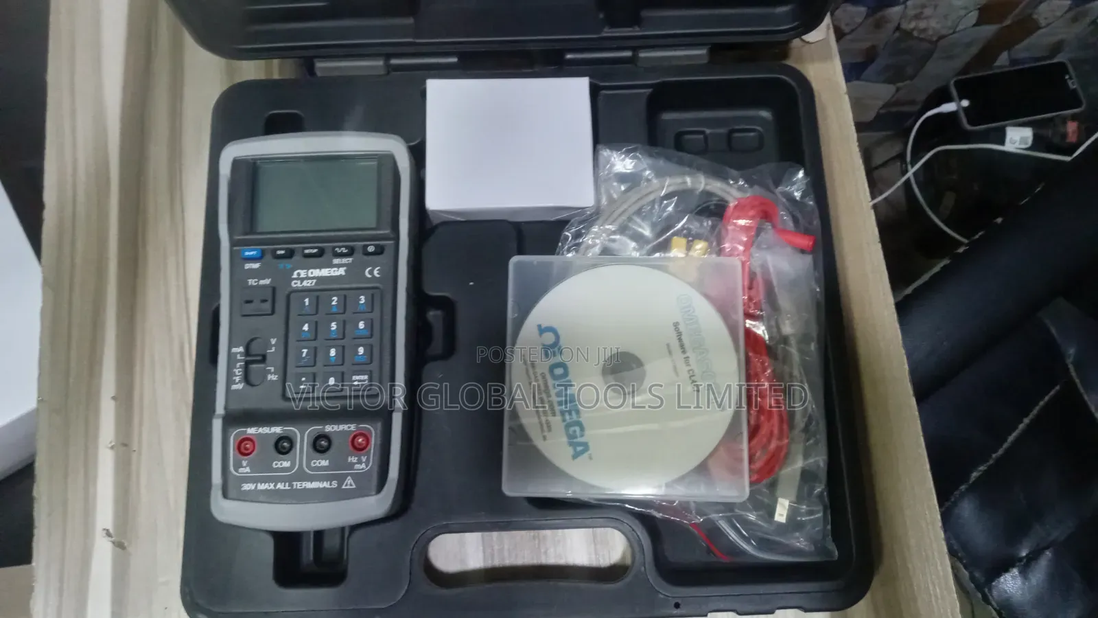 Omega CL427 Multifunction Calibrator