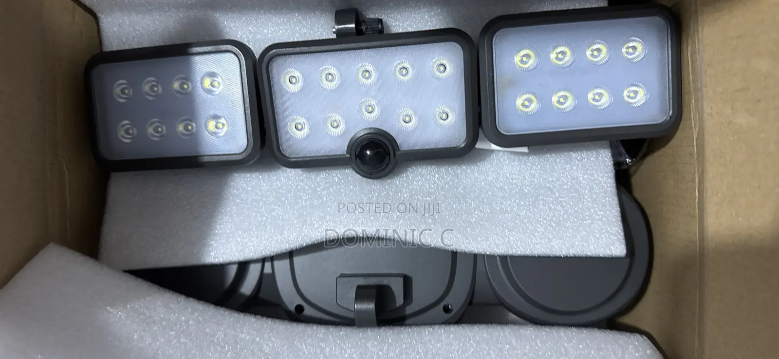 Eseecloud Triple Lens With Flood Light