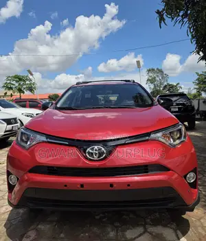 Toyota RAV4 2016 Red