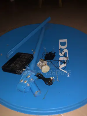 Complete DStv HD Kit (80cm Dish + Model 8S Decoder)