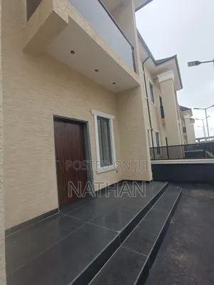 4bdrm Duplex in A Serene Estate, Gaduwa for sale