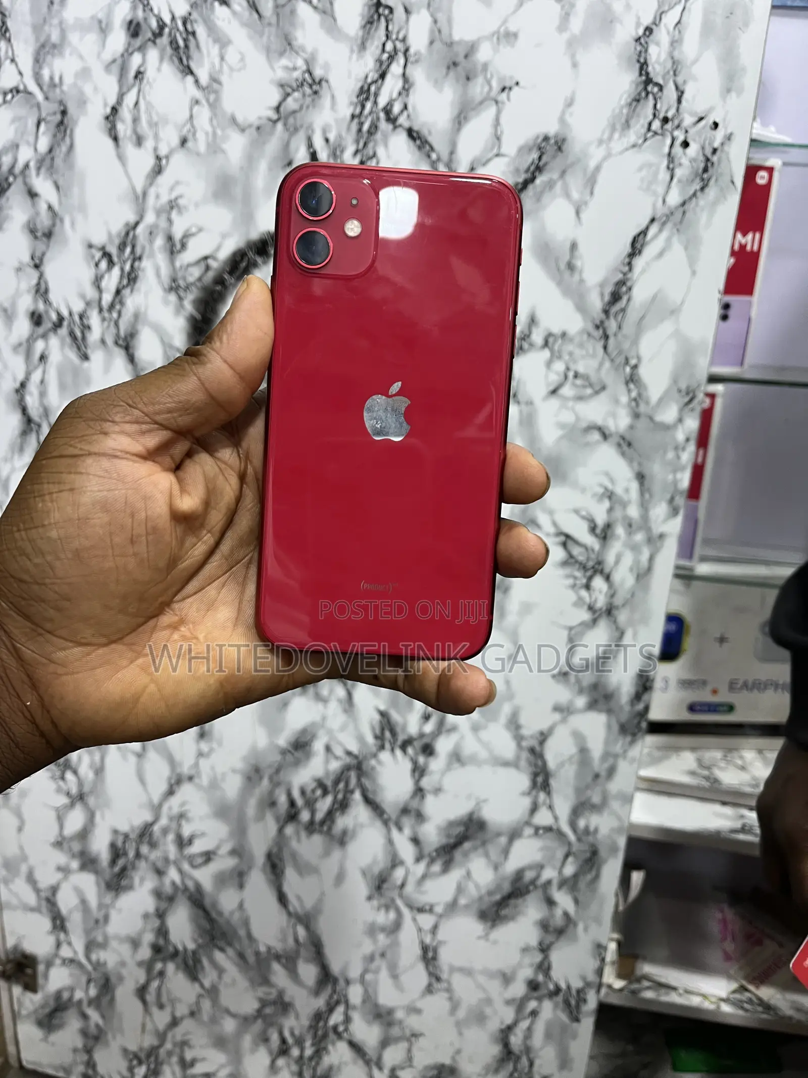 Apple iPhone 11 64 GB Red