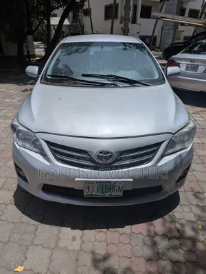 Toyota Corolla 2012 Silver