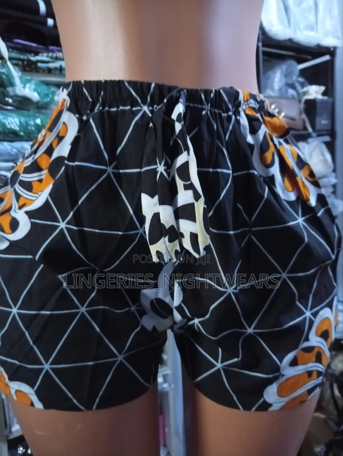 Regular Shorts