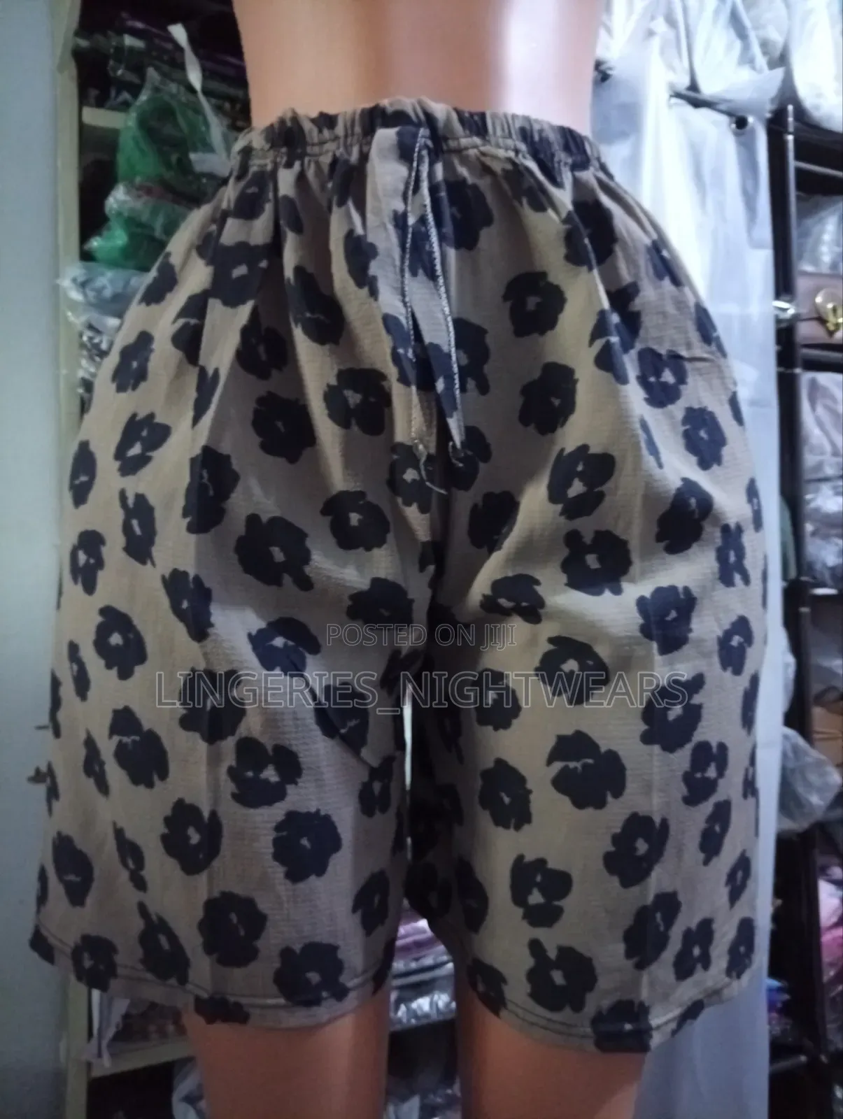 Regular Shorts