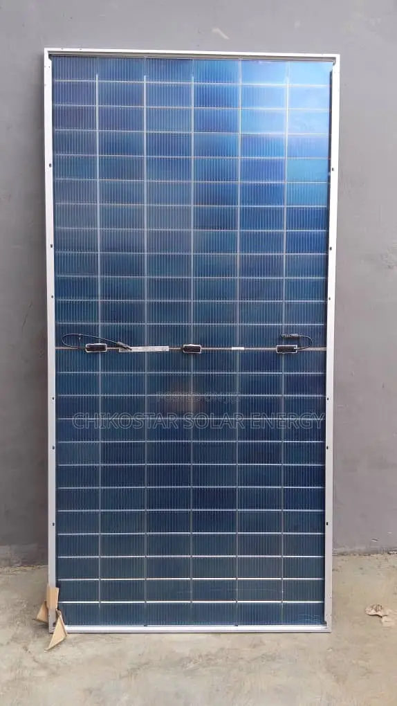 (590W) Monocrystalline Half-Cut Solar Panel