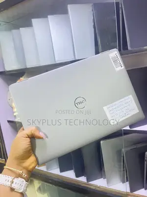 Laptop Dell Latitude 5320 8GB Intel Core i5 SSD 256GB