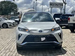 Toyota Venza 2022 White