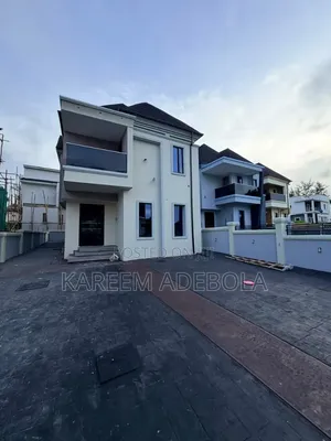 Furnished 4bdrm Duplex in Carlton Gate, Akobo for sale