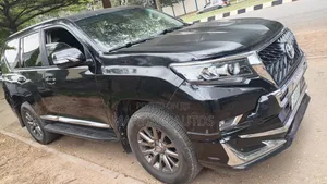 Toyota Land Cruiser Prado 2015 Black
