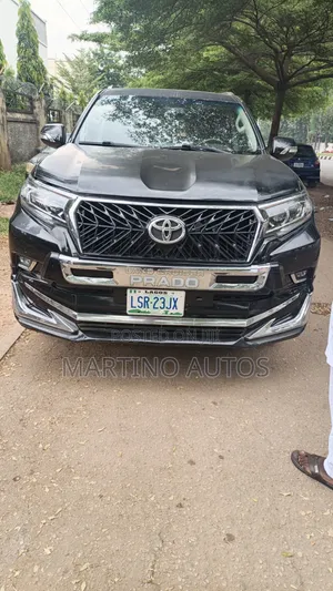 Toyota Land Cruiser Prado 2015 Black