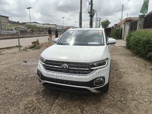 Volkswagen T-Cross 2023 White