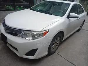 Toyota Camry 2014 White