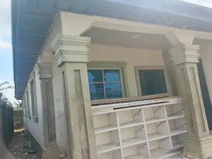 3bdrm House in Secure And Well, Gberigbe for sale