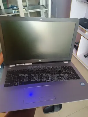 Laptop HP 250 G7 8GB Intel Core i3 SSD 128GB