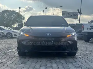 Toyota Camry 2025 Blue