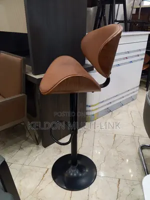 Super Elegant Leather Coated Bar Stool