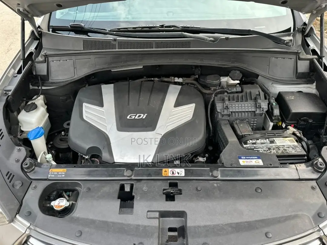 Hyundai Santa Fe 2017 Gray