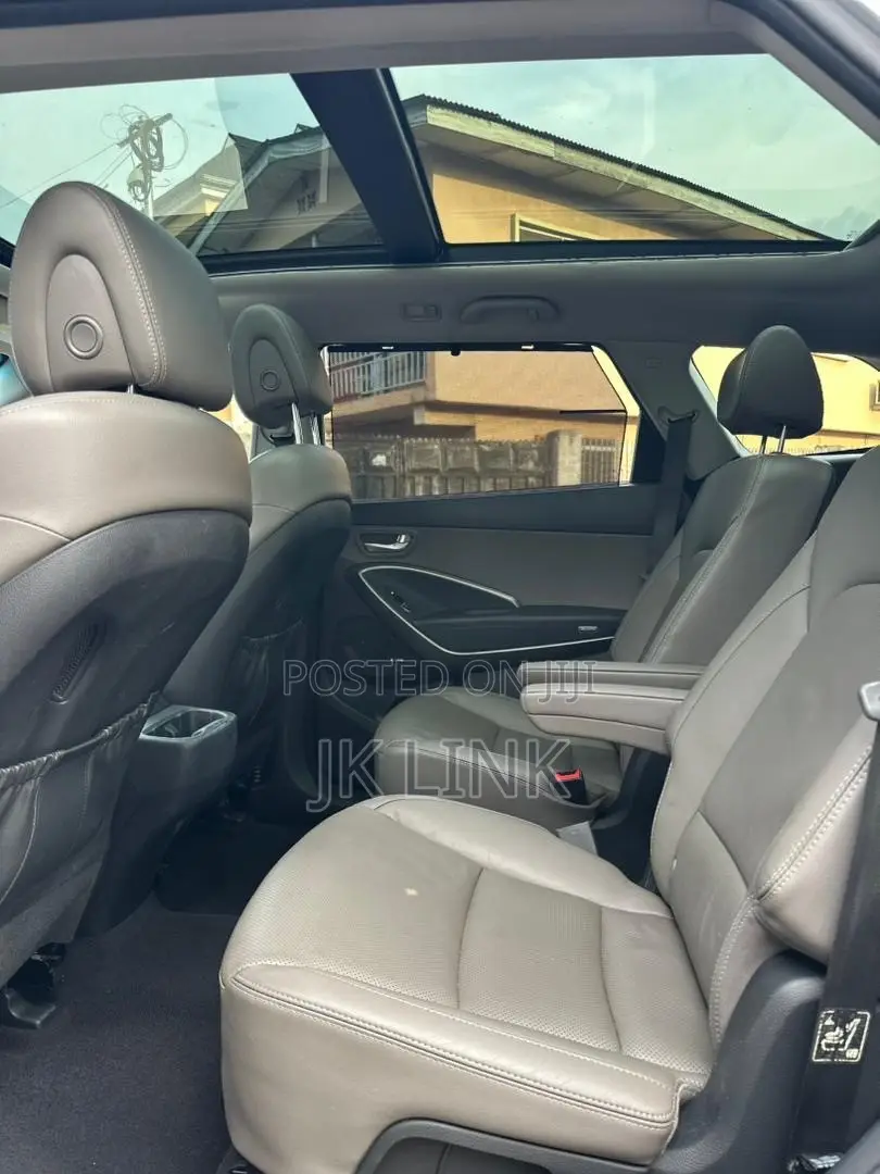 Hyundai Santa Fe 2017 Gray