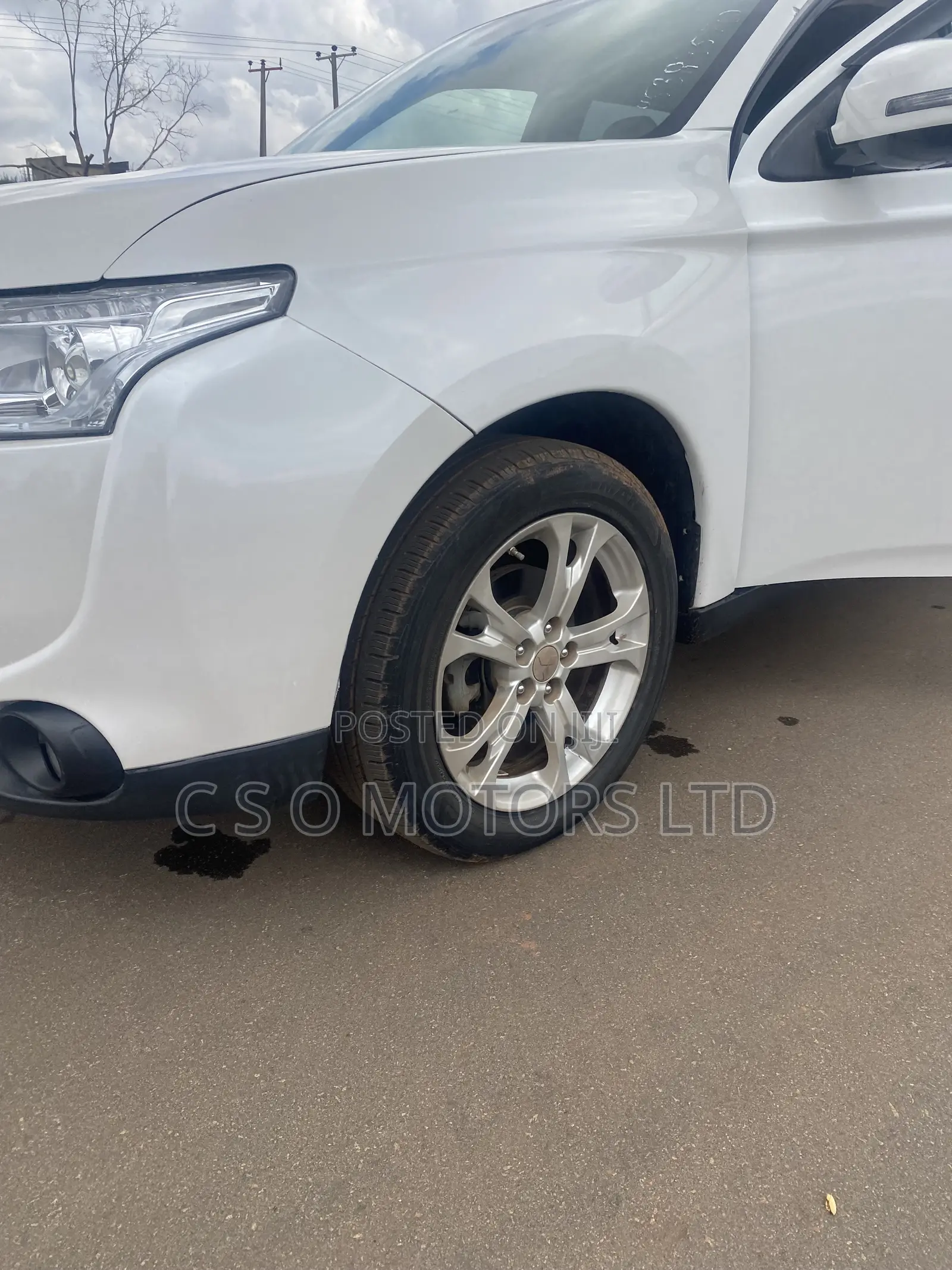 Mitsubishi Outlander 2014 White