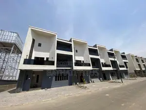 4bdrm Duplex in Kaura for sale