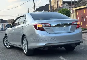 Toyota Camry 2012 Silver