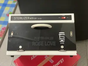 Sterilizer With UV CH-209