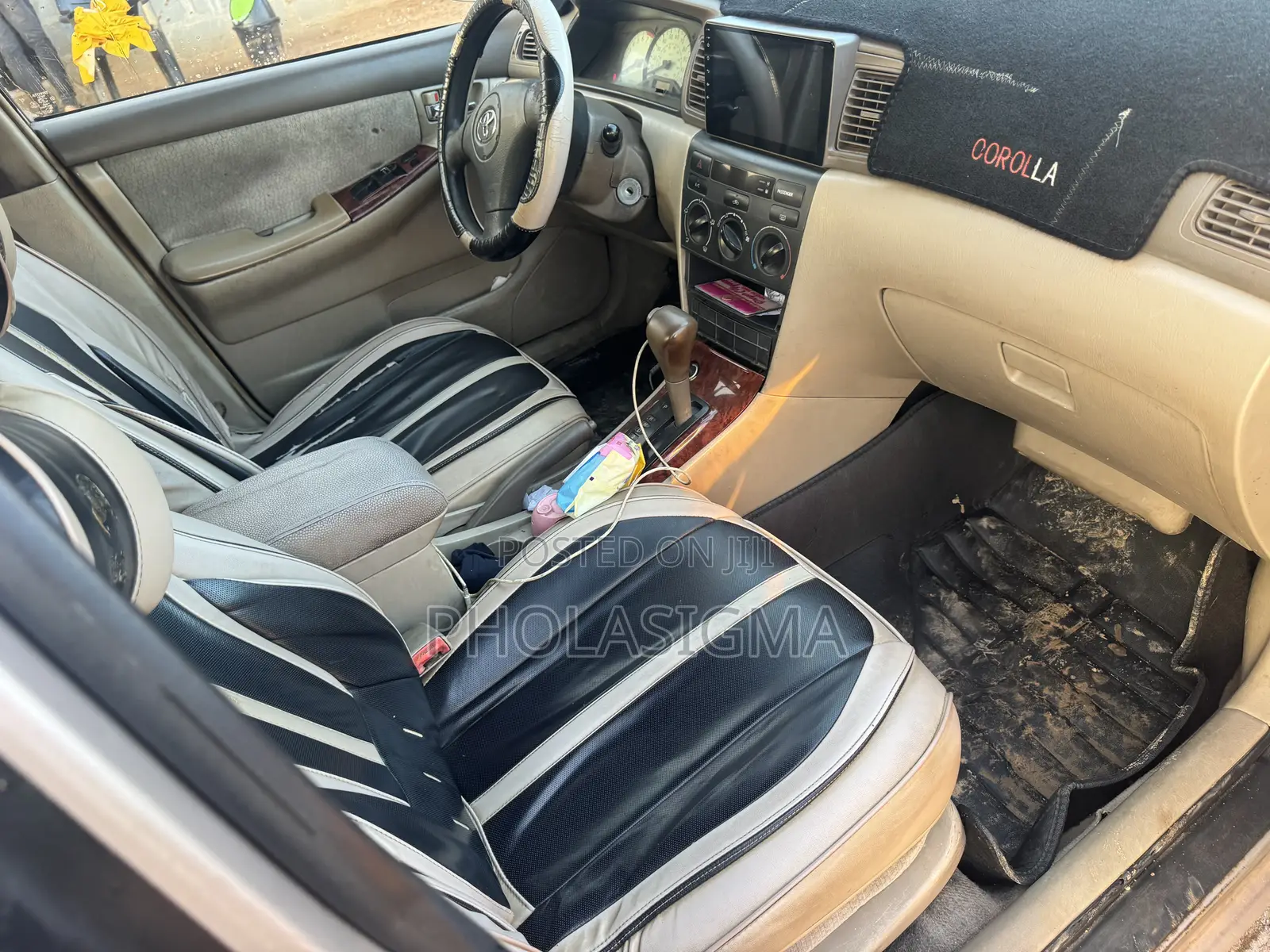 Toyota Corolla Sedan Automatic 2003 Gold