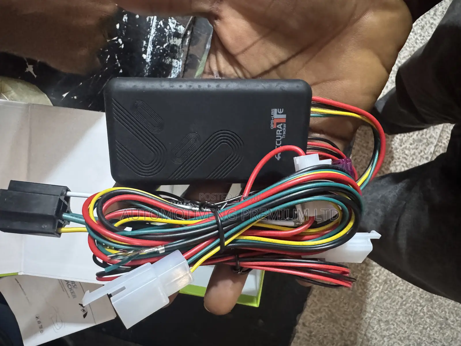 Accurate GPS Tracker (Gt06 Model)