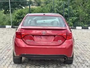 Toyota Corolla 2018 Red