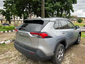 Toyota RAV4 XLE AWD 2023 Gray