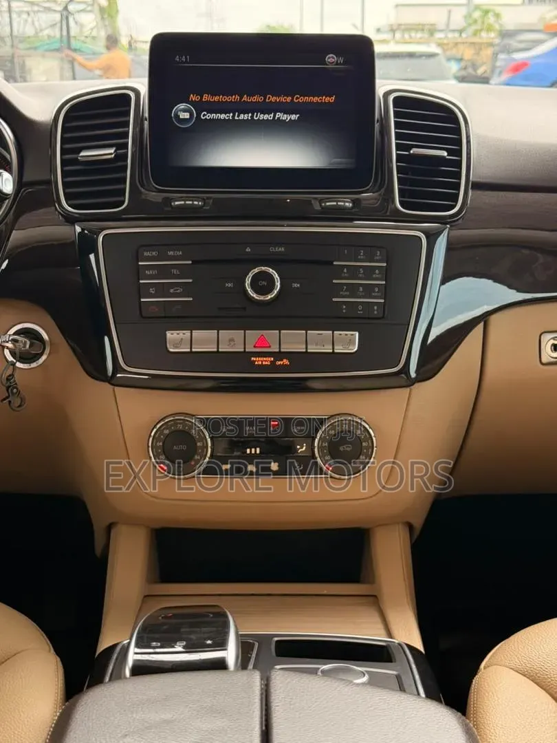 Mercedes-Benz GLE-Class 2016 White