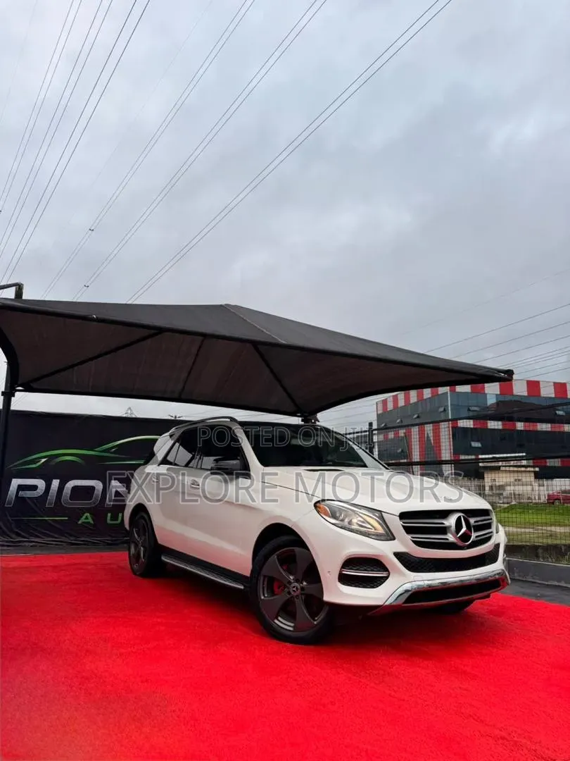 Mercedes-Benz GLE-Class 2016 White