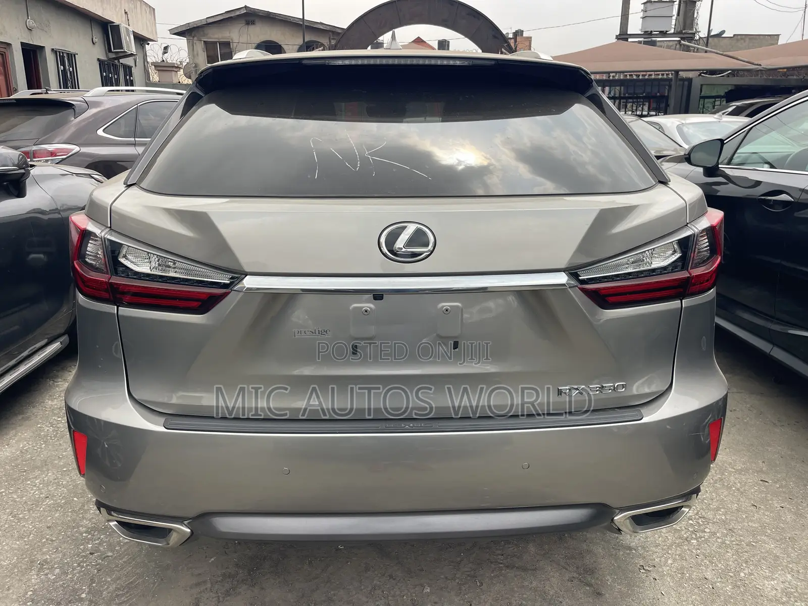 Lexus RX 2019 Gold