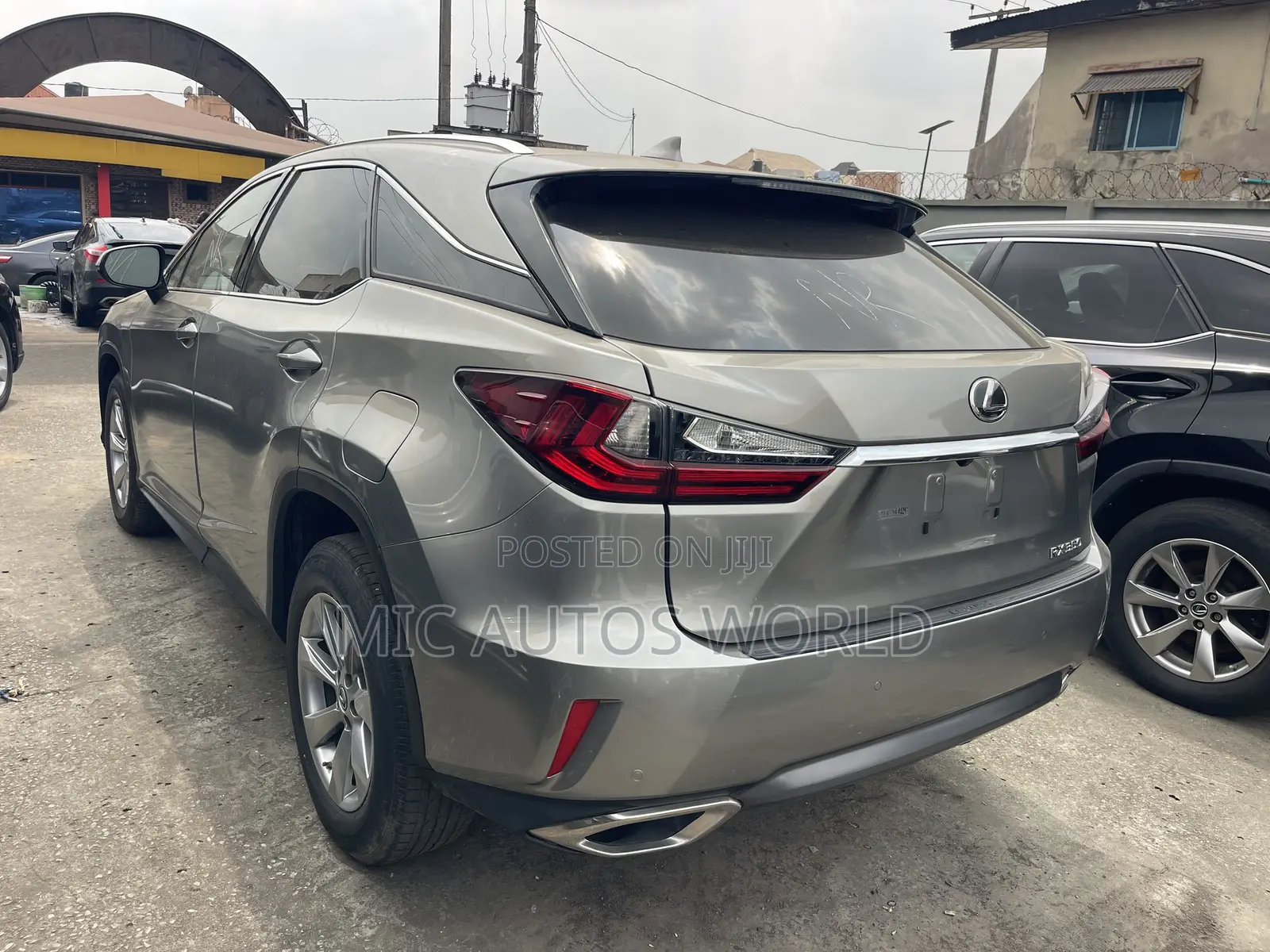 Lexus RX 2019 Gold