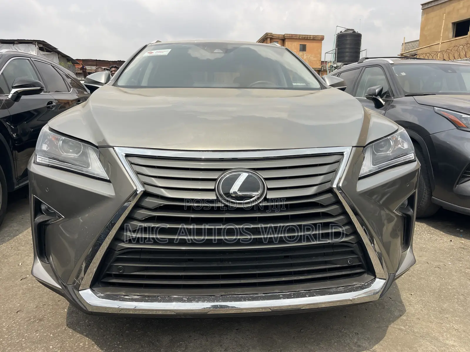 Lexus RX 2019 Gold