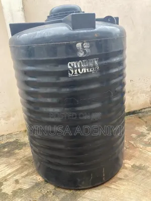 Brand New Storex 2,500 Litters Tank