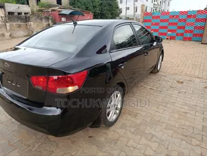 Kia Cerato 2012 Black