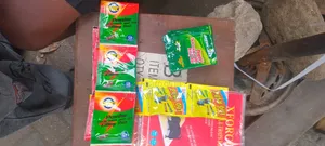 3pic Rat Gum, 5 Rat Poison, BNC Cockroach, 12 Pic Green Leaf Cockroach