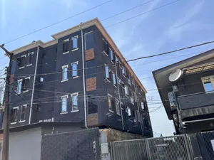 2bdrm Block of Flats in Off Muritala, Alagomeji for rent